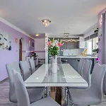 Apartmán Summer Orchid - Spacious Duplex By The & Ps5 *
